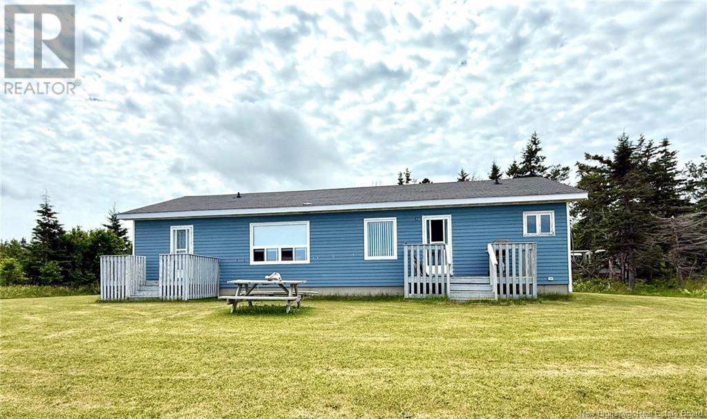 59 Rue Jean-Louis, Petit-Shippagan, New Brunswick