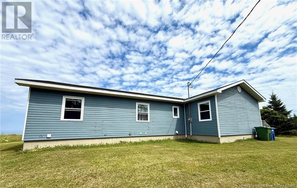 59 Rue Jean-Louis, Petit-Shippagan, New Brunswick  E8T 3A3 - Photo 3 - NB123121
