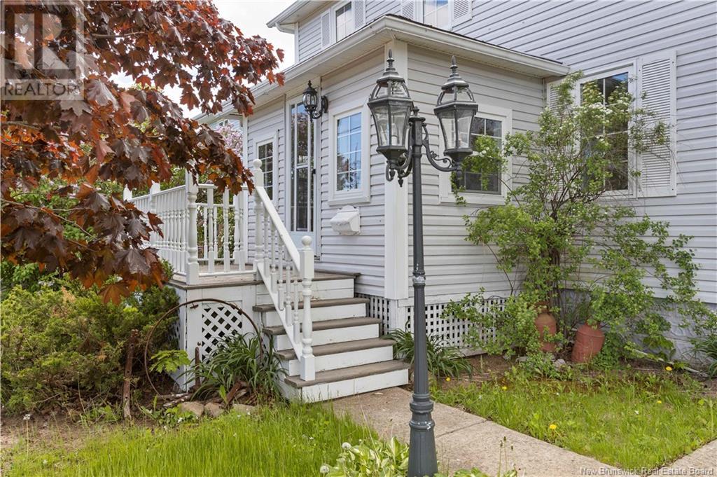 150 Second Avenue, Moncton, New Brunswick  E1C 7Y4 - Photo 2 - NB122305