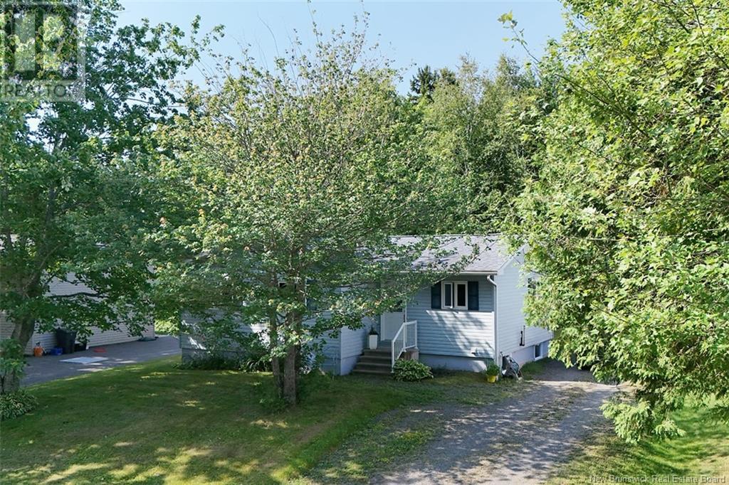 71 Sprucewood Drive, New Maryland, New Brunswick  E3C 1C6 - Photo 34 - NB123319