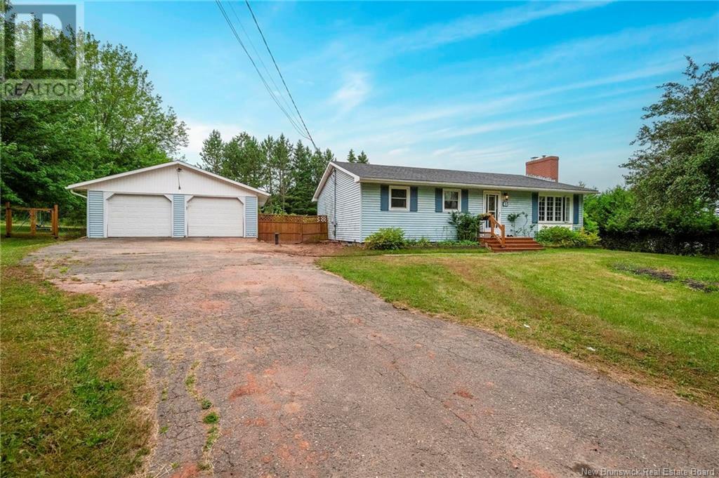 45 Bovaird Street, Hampton, New Brunswick  E5N 3A5 - Photo 3 - NB121925