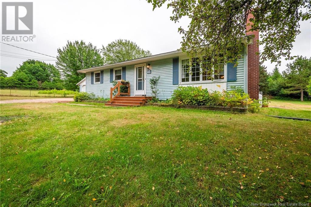 45 Bovaird Street, Hampton, New Brunswick  E5N 3A5 - Photo 5 - NB121925