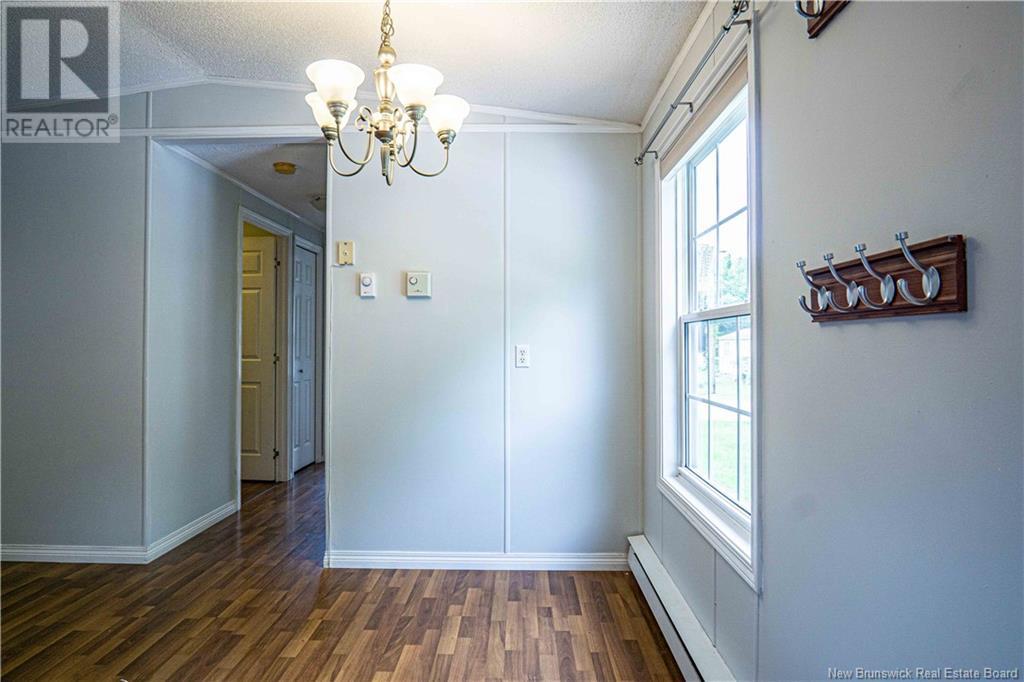 188 Hedgeview Drive, Fredericton, New Brunswick  E3B 6S4 - Photo 3 - NB123380