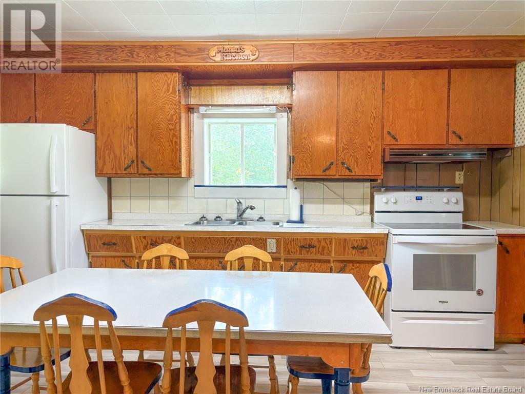 8502 Main Street, Florenceville-Bristol, New Brunswick  E7L 4J6 - Photo 12 - NB122599