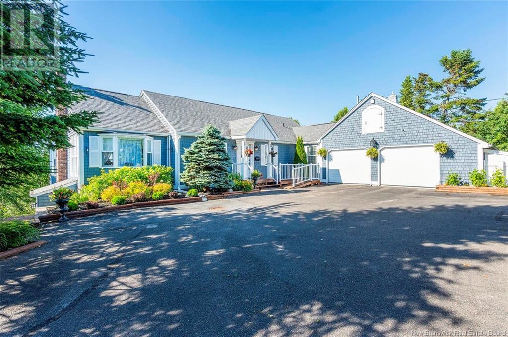 32 Vale Crest Drive, Saint John, New Brunswick