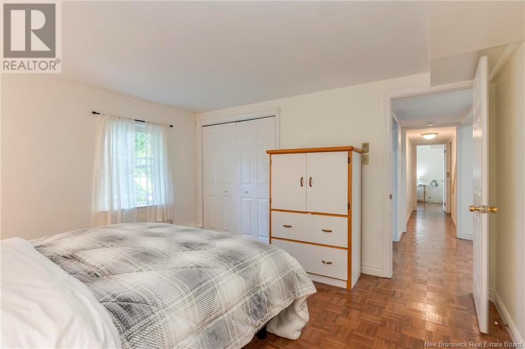 32 Vale Crest Drive, Saint John, New Brunswick  E2M 4B7 - Photo 40 - NB123372