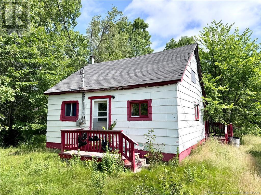 258 Slope Road, Minto, New Brunswick  E4B 3G8 - Photo 1 - NB123300