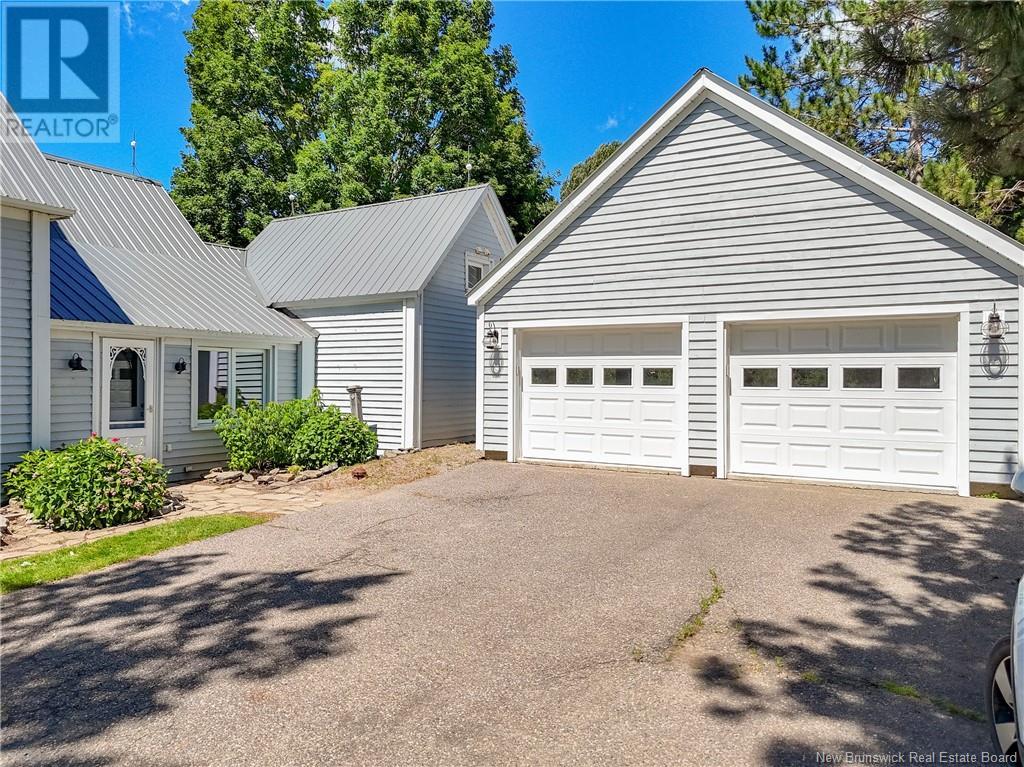1152 Route 105, Douglas, New Brunswick  E3A 7J9 - Photo 8 - NB123386