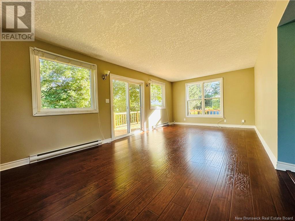 3107 King George, Miramichi, New Brunswick  E1V 7C1 - Photo 10 - NB123442