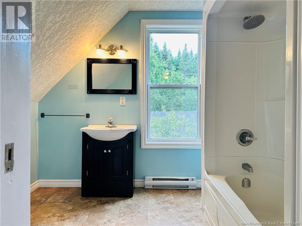 3107 King George, Miramichi, New Brunswick  E1V 7C1 - Photo 25 - NB123442