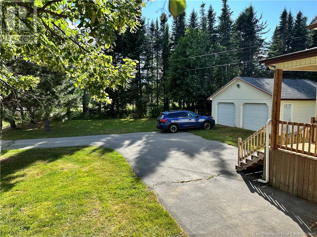 3107 King George, Miramichi, New Brunswick  E1V 7C1 - Photo 3 - NB123442