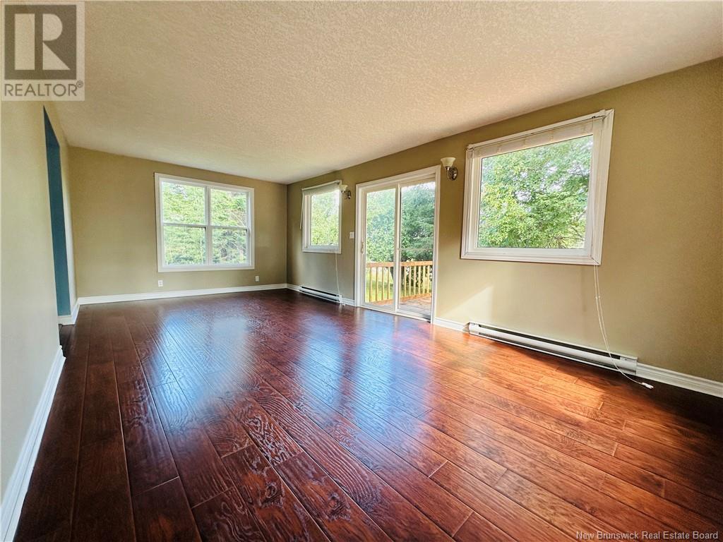 3107 King George, Miramichi, New Brunswick  E1V 7C1 - Photo 31 - NB123442