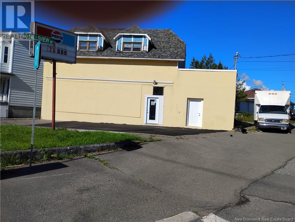 341 Douglas Avenue, Saint John, New Brunswick  E2K 1E9 - Photo 4 - NB123436