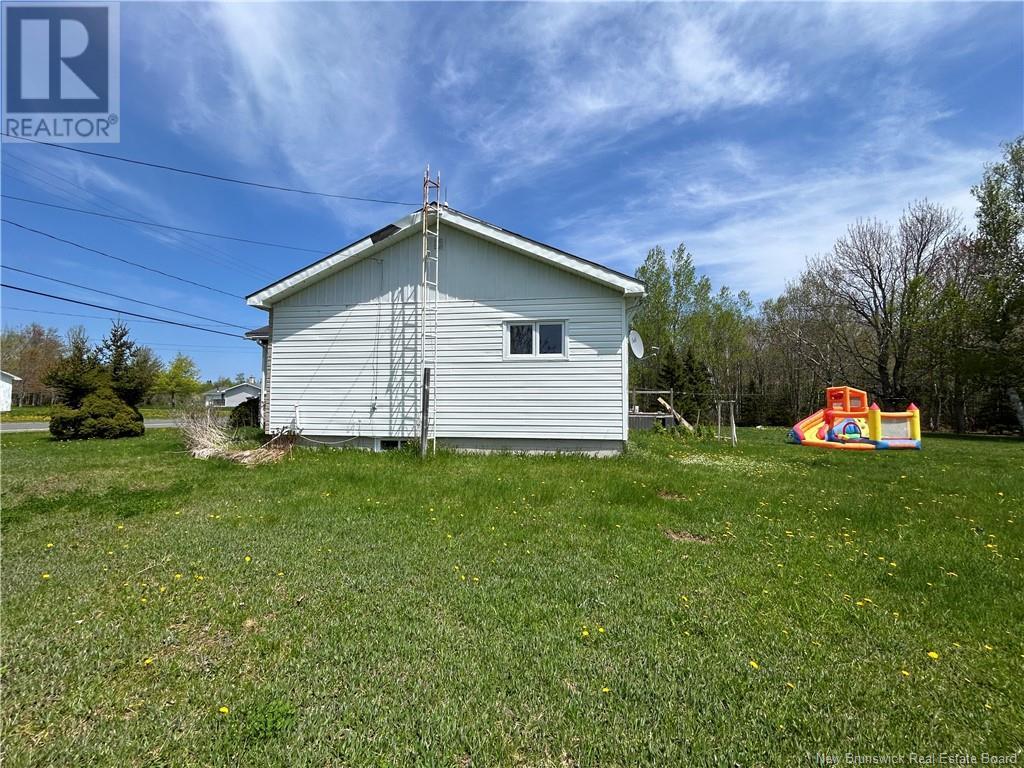 114 Lebouthillier Street, Saint-Simon, New Brunswick  E8P 1Z7 - Photo 3 - NB123132