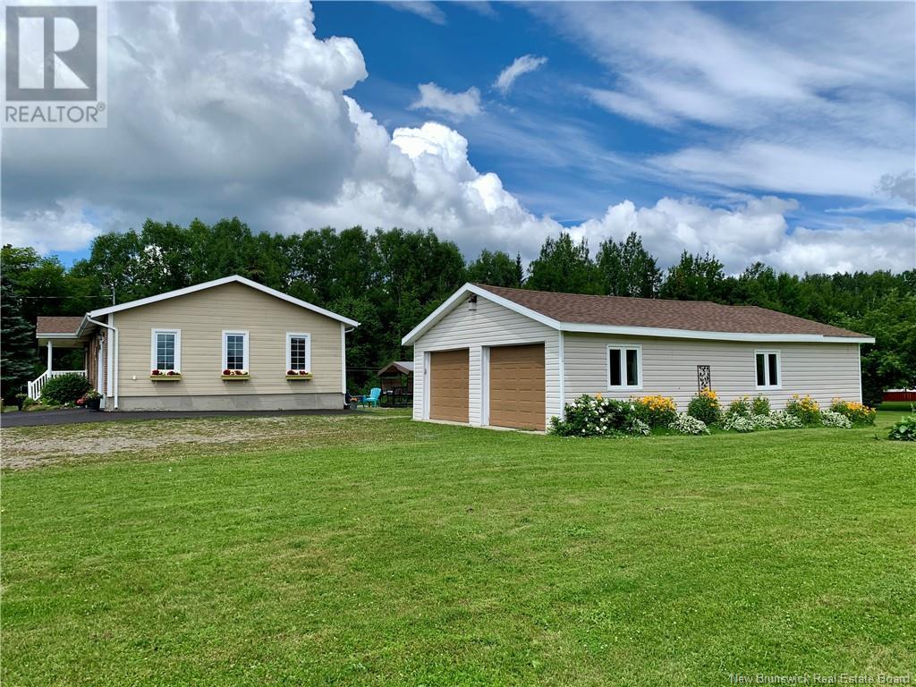 117 Mountain Brook, Charlo, New Brunswick  E8E 2N4 - Photo 3 - NB123453