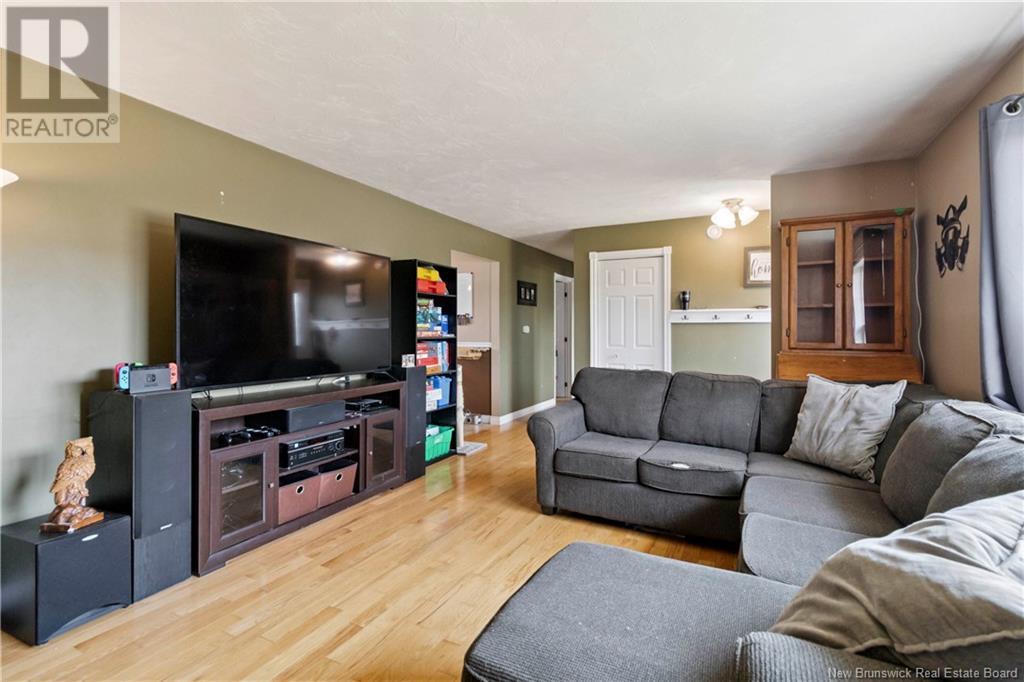 12 Holly Road, Riverview, New Brunswick  E1B 0E7 - Photo 6 - NB123438