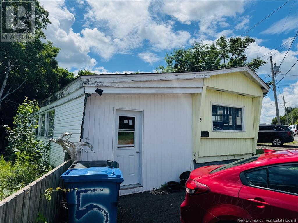 5 Church Street, Campbellton, New Brunswick  E3N 1R6 - Photo 10 - NB123448