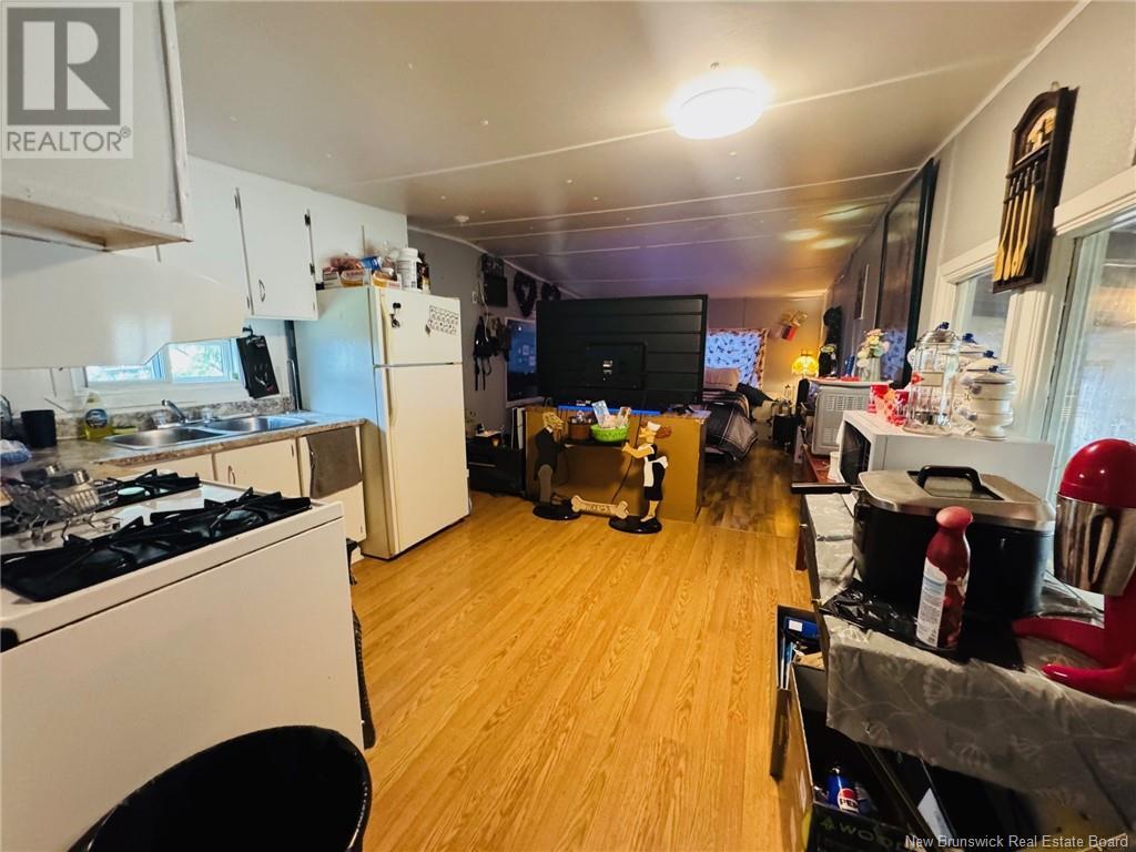 5 Church Street, Campbellton, New Brunswick  E3N 1R6 - Photo 2 - NB123448