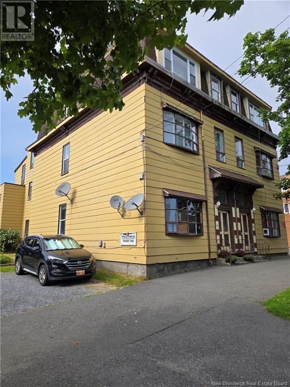 127-129 Broad Street, Saint John, New Brunswick  E2L 1Y7 - Photo 2 - NB123502