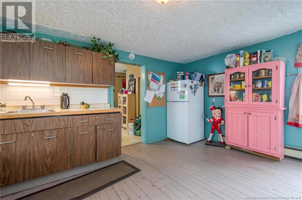220 Rodney Street, Saint John, New Brunswick  E2M 1X4 - Photo 12 - NB123388