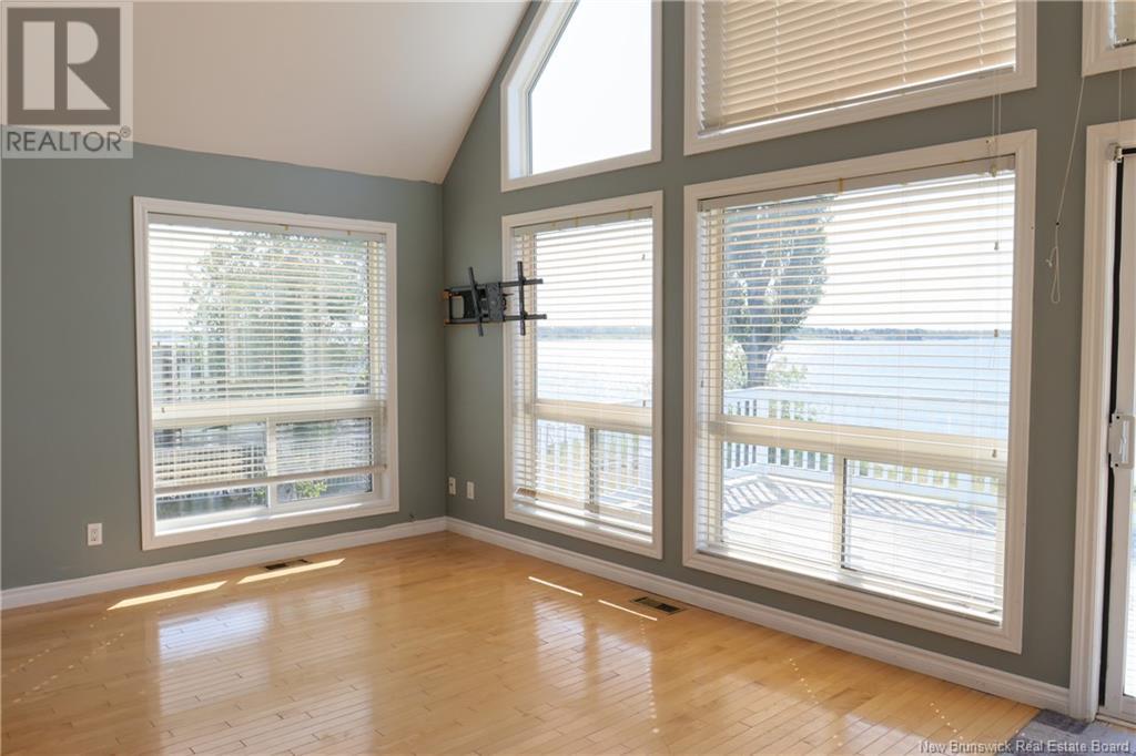82 Chemin De La Pointe, Tracadie, New Brunswick  E1X 3T8 - Photo 17 - NB123509