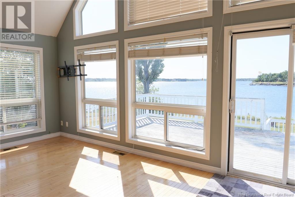 82 Chemin De La Pointe, Tracadie, New Brunswick  E1X 3T8 - Photo 18 - NB123509