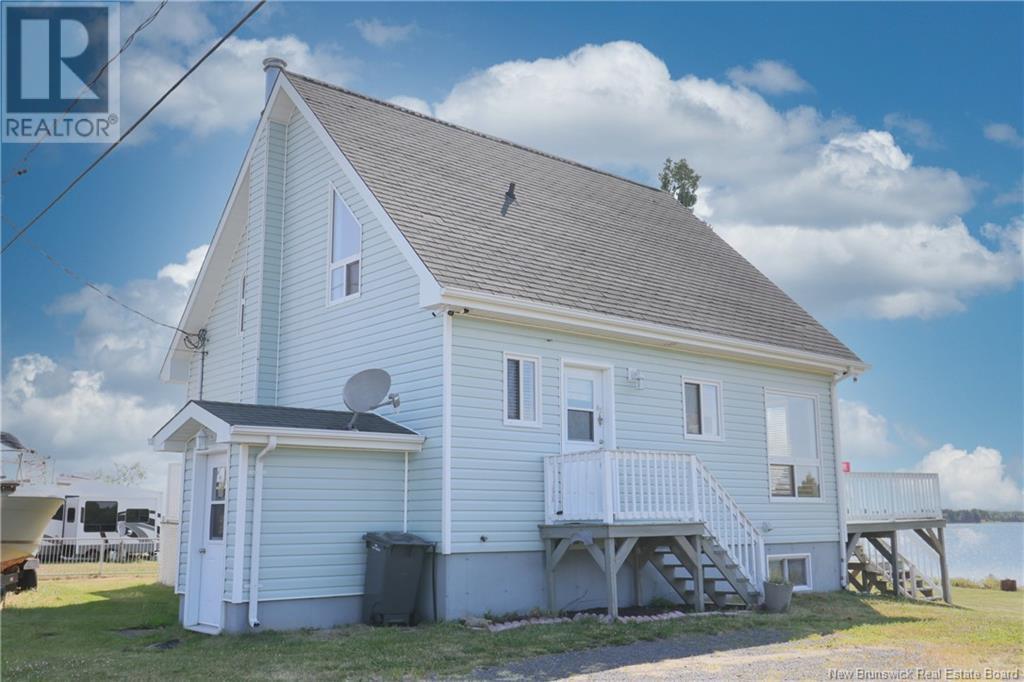 82 Chemin De La Pointe, Tracadie, New Brunswick  E1X 3T8 - Photo 4 - NB123509
