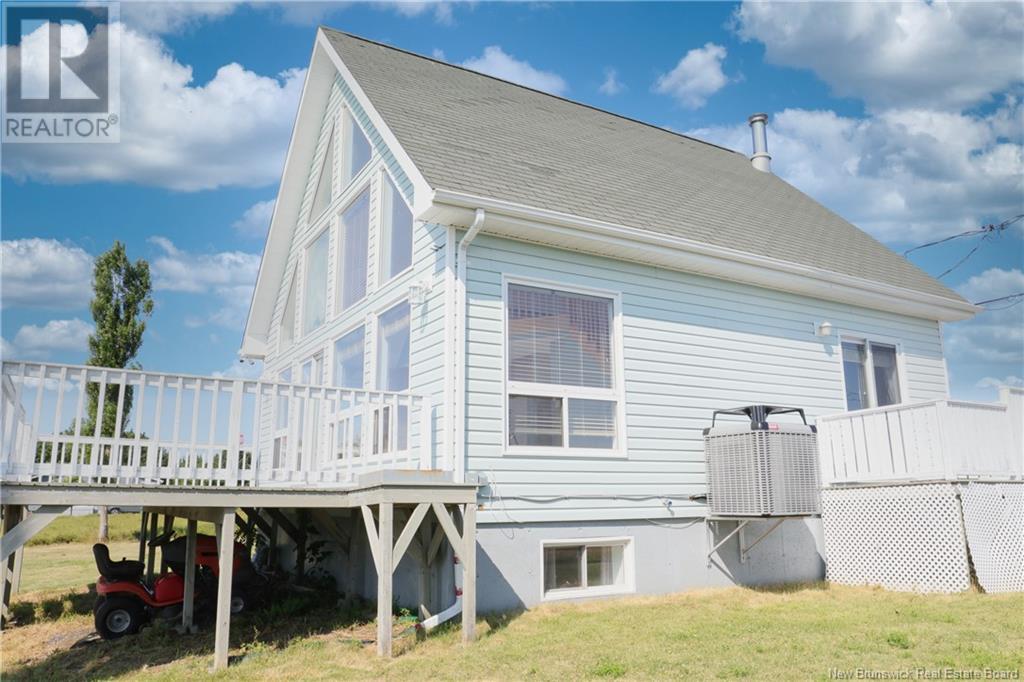 82 Chemin De La Pointe, Tracadie, New Brunswick  E1X 3T8 - Photo 9 - NB123509