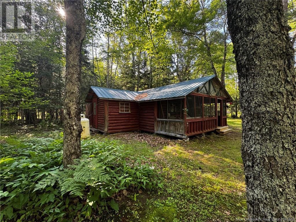 CAMP Hwy 118, Gray Rapids, New Brunswick