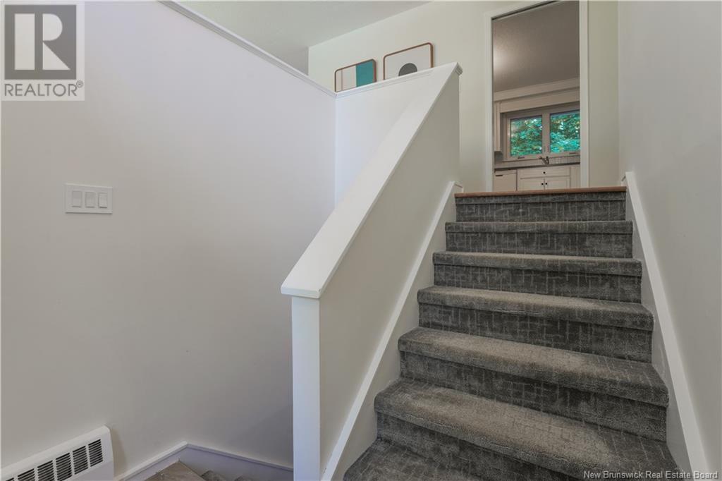 365 Wright Street, Fredericton, New Brunswick  E3B 2E3 - Photo 3 - NB123482