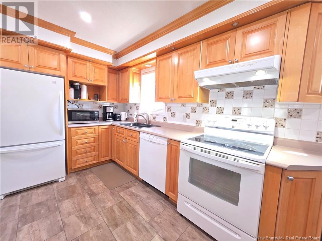 396 High Street, Grand Falls, New Brunswick  E3Z 1B3 - Photo 10 - NB123555