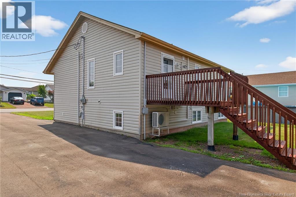 31 Vautour Street, Dieppe, New Brunswick  E1A 7H2 - Photo 5 - NB123569