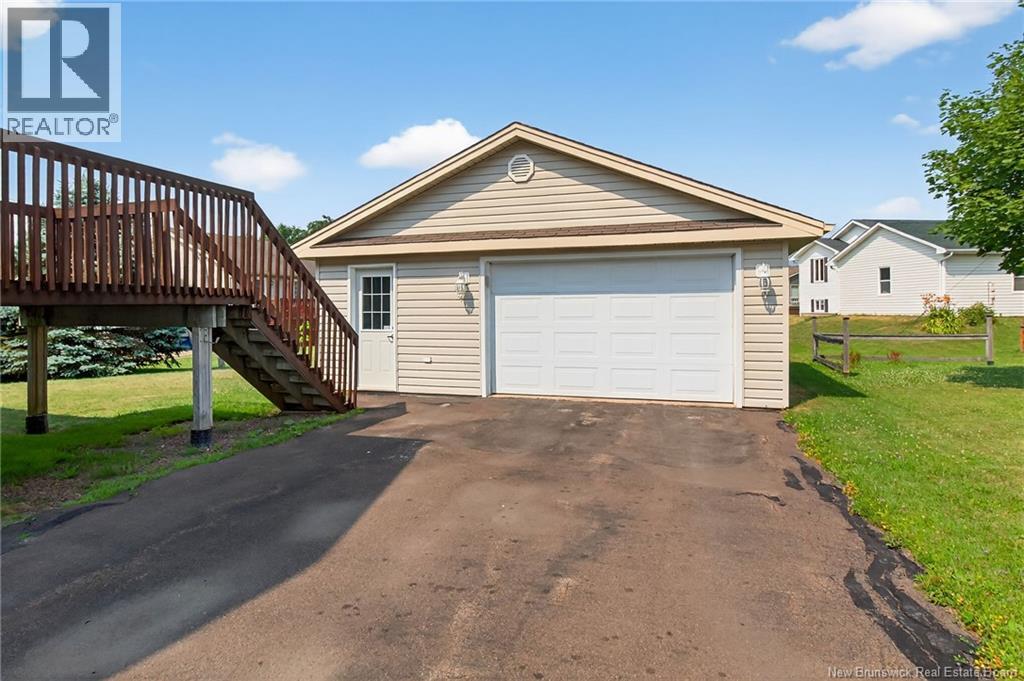 31 Vautour Street, Dieppe, New Brunswick  E1A 7H2 - Photo 8 - NB123569