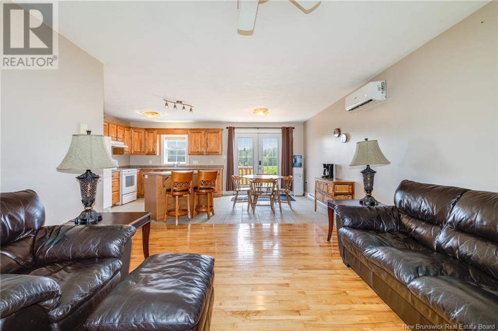 195 Route 105, Keswick Ridge, New Brunswick  E6L 1A4 - Photo 14 - NB123492