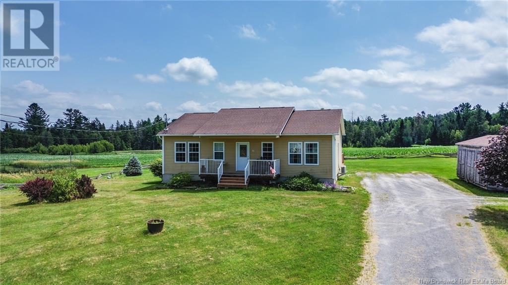 195 Route 105, Keswick Ridge, New Brunswick  E6L 1A4 - Photo 4 - NB123492