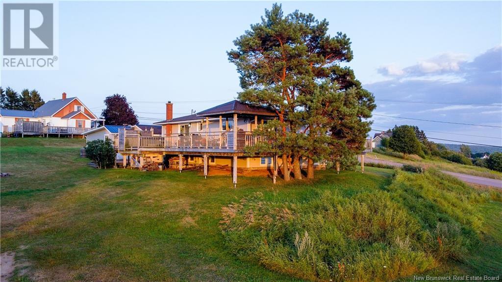 916 Pré-D'en-Haut Street, Pre D'en Haut, New Brunswick  E4K 1L1 - Photo 3 - NB123507