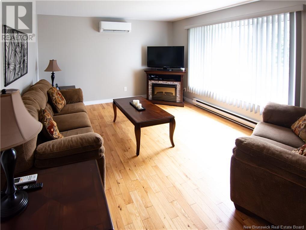 844 Centrale, Dieppe, New Brunswick  E1A 6M8 - Photo 13 - NB123609