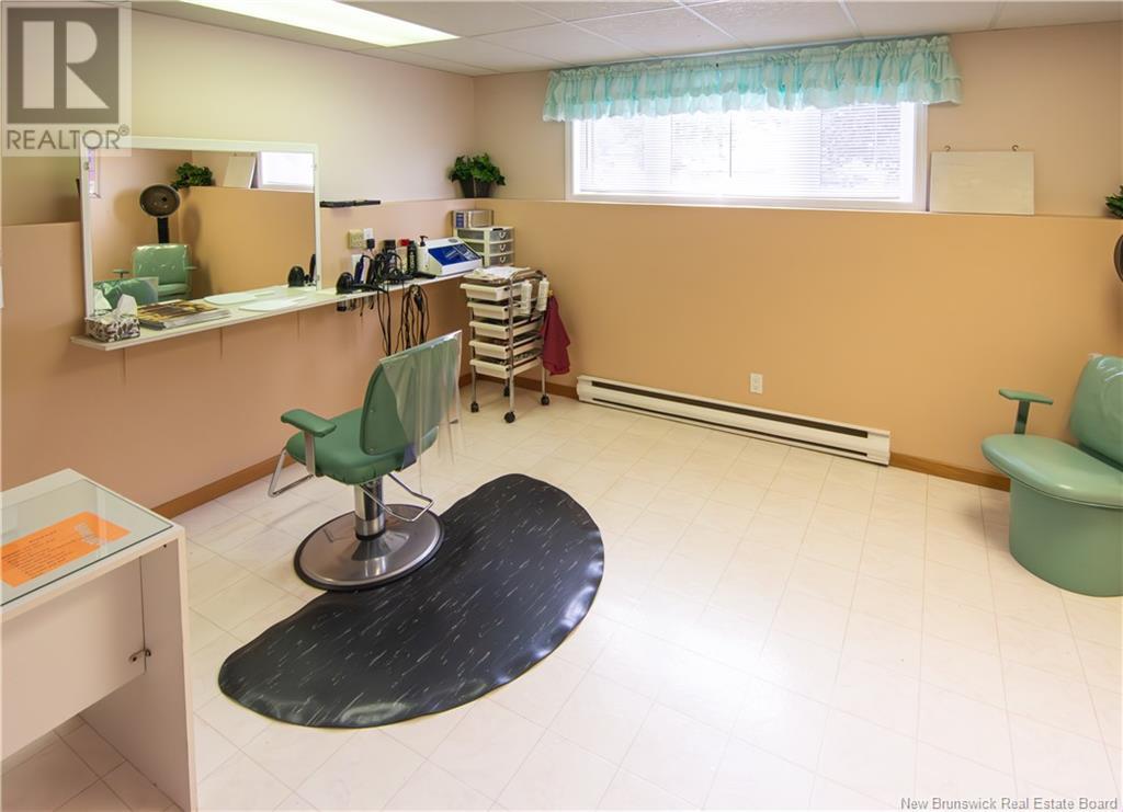 844 Centrale, Dieppe, New Brunswick  E1A 6M8 - Photo 24 - NB123609