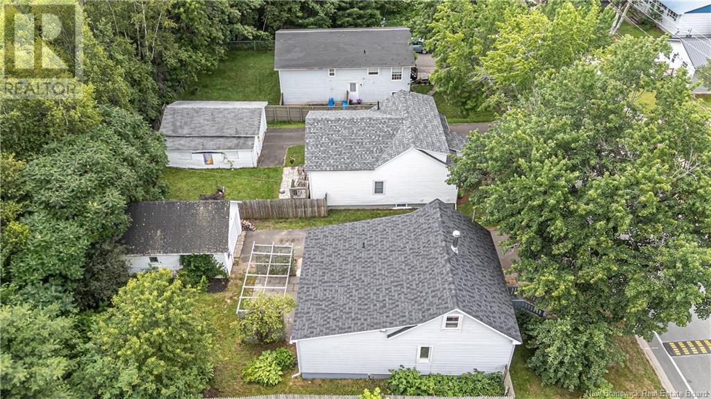 36 Murray Avenue, Fredericton, New Brunswick  E3A 3V5 - Photo 3 - NB123374