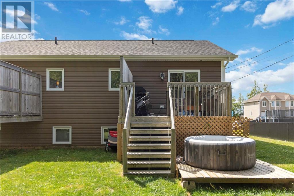 196 Lorette Street, Dieppe, New Brunswick  E1A 0E2 - Photo 6 - NB123631