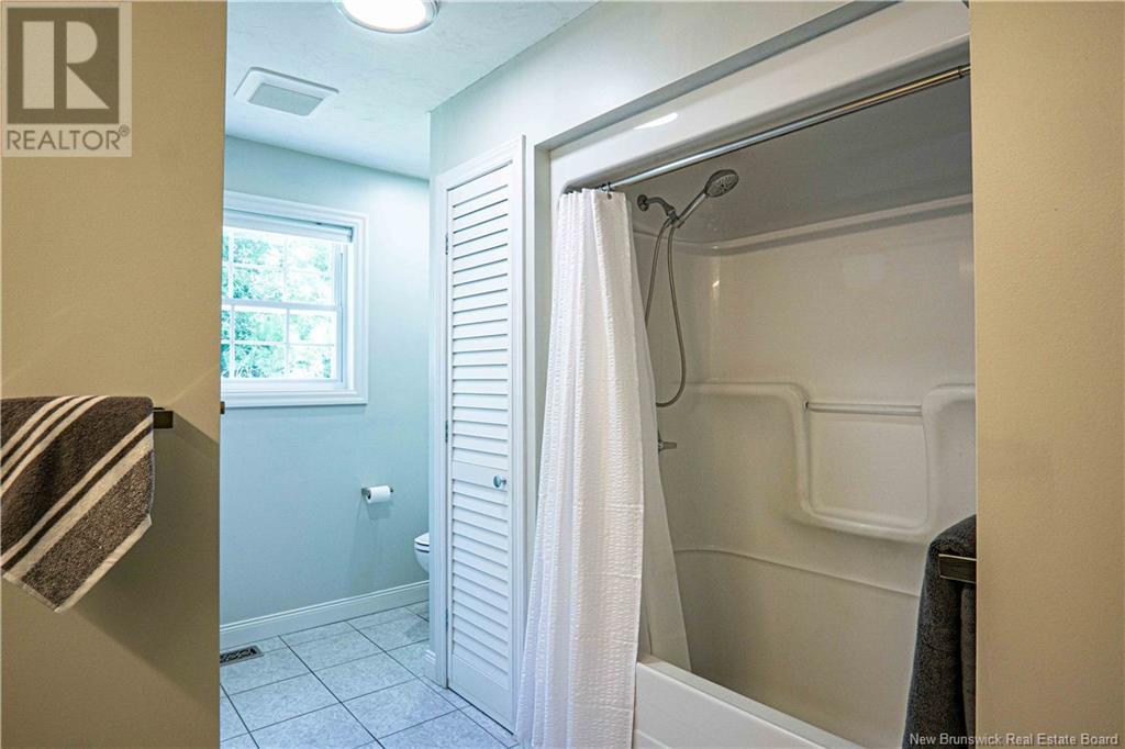 65 Aquarius Street, Fredericton, New Brunswick  E3B 8P5 - Photo 28 - NB123633