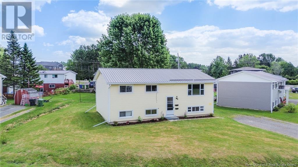 6 McFadzen Court, Oromocto, New Brunswick
