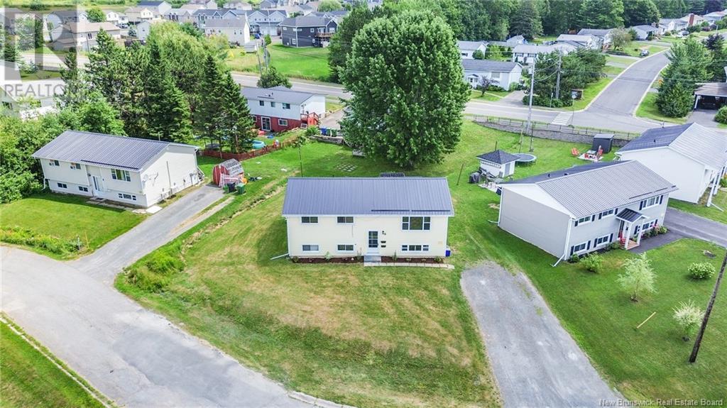 6 Mcfadzen Court, Oromocto, New Brunswick  E2V 2N2 - Photo 41 - NB123612
