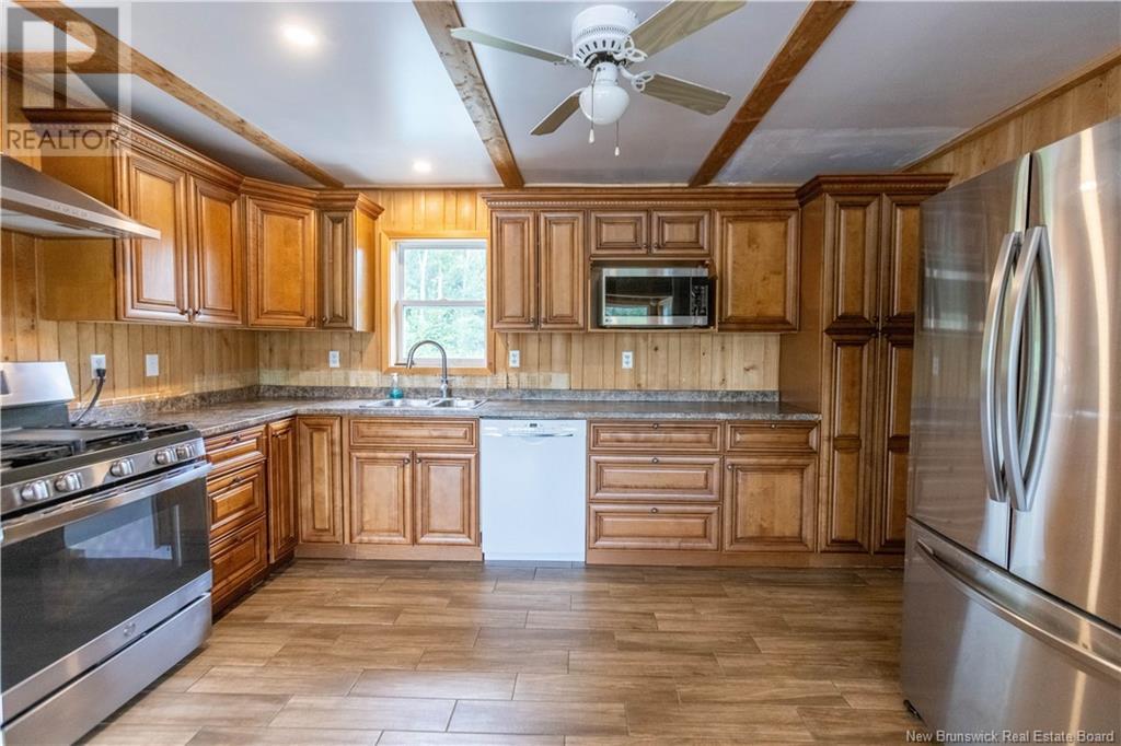 3183 Route 118, Miramichi, New Brunswick  E1N 6C8 - Photo 12 - NB123654