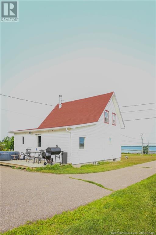 7578 Rue Saint-Paul Street, Bas-Caraquet, New Brunswick  E1W 6C8 - Photo 8 - NB123666