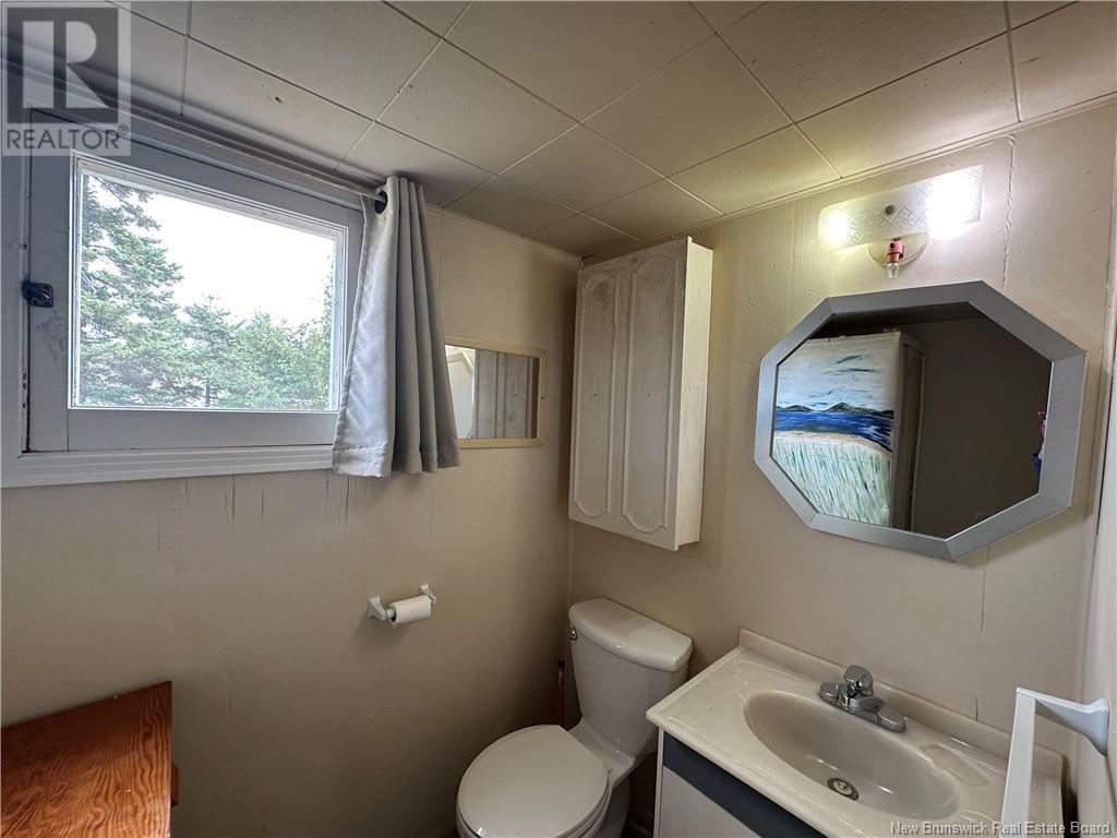 345 Bayshore Drive, Bathurst, New Brunswick  E2A 6A5 - Photo 23 - NB123589