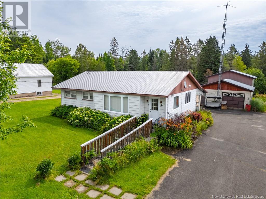 44 Jones Forks Road, Burtts Corner, New Brunswick