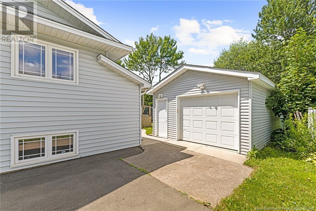 322 Beverly Crescent, Riverview, New Brunswick  E1B 3B6 - Photo 47 - NB123705