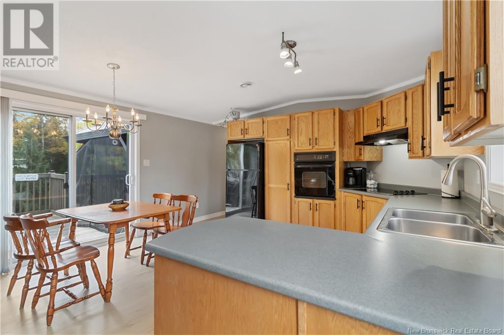 58 Sophie Lane, Dieppe, New Brunswick  E1A 7V6 - Photo 5 - NB123208