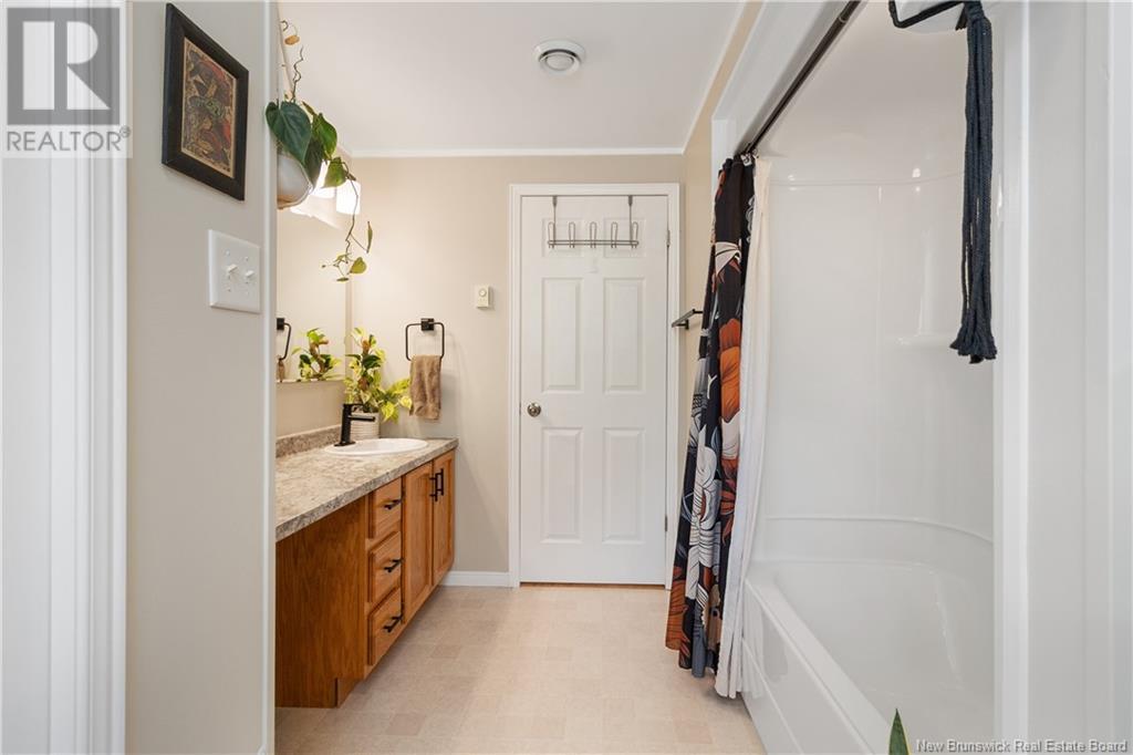 58 Sophie Lane, Dieppe, New Brunswick  E1A 7V6 - Photo 8 - NB123208
